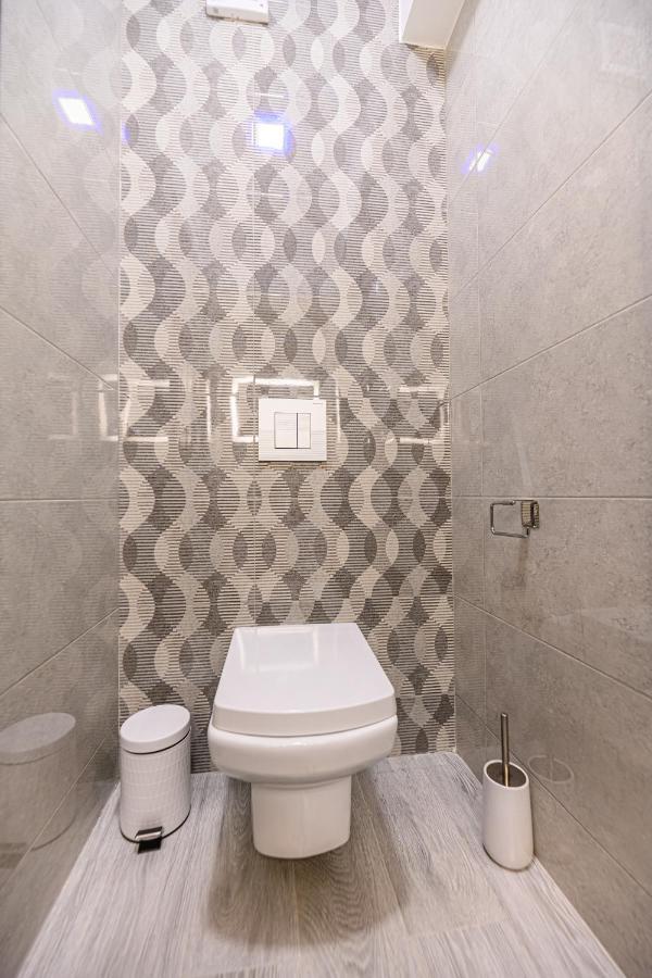 The Mountain Nest Apartment Brasov Luaran gambar